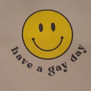 Smiley Face Tee 🏳️‍🌈